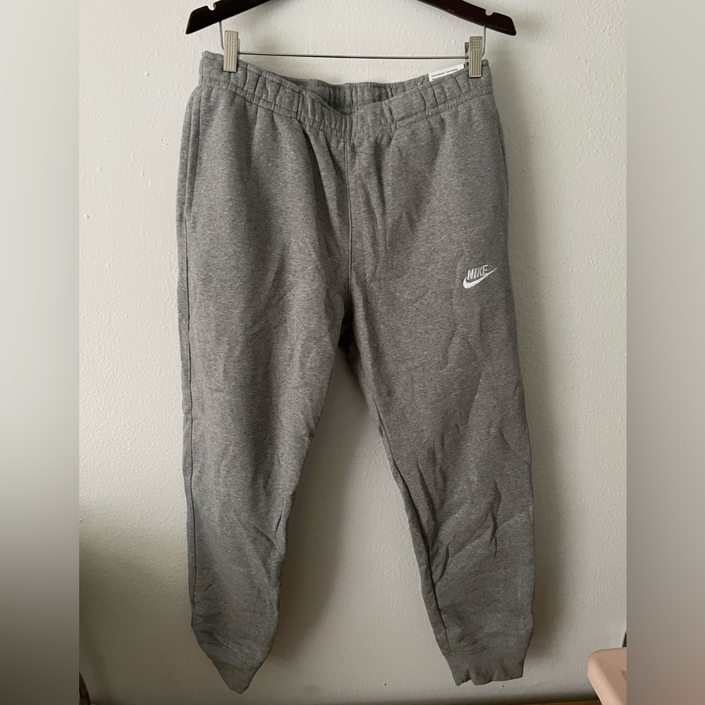 Nike women’s Charcoal Joggers. Size L. BNWT